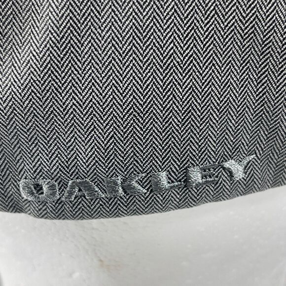 Oakley Hat Men's Flexfit L/XL Metal Gas Can Logo Flex Fit Cap Grey - Picture 7 of 11